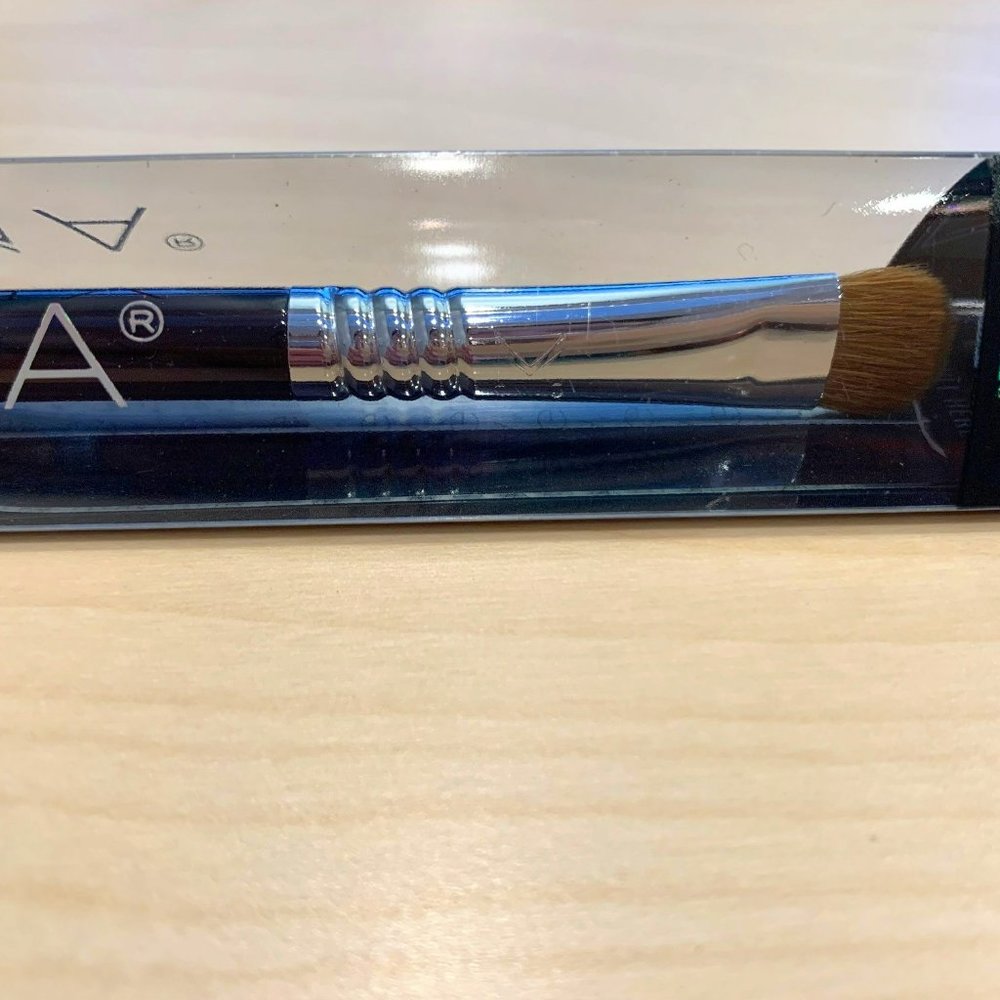 Sigma E55 Eye Shading Makeup Brush - New in Box